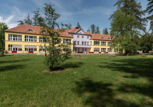 Pavilón C - ošetřovatelská péče, geriatrie