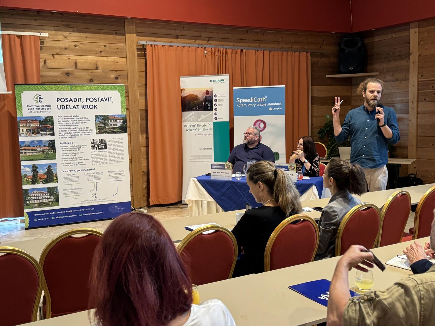 XIII. odborná konference a setkání spinálních jednotek